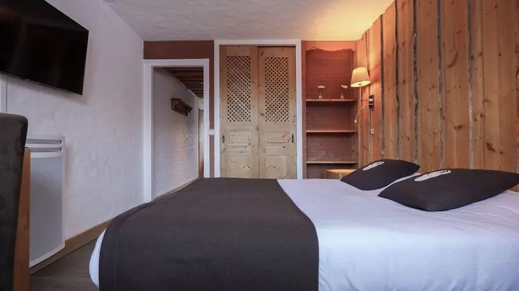 Superior Üç Kişilik Oda (Mont Blanc)