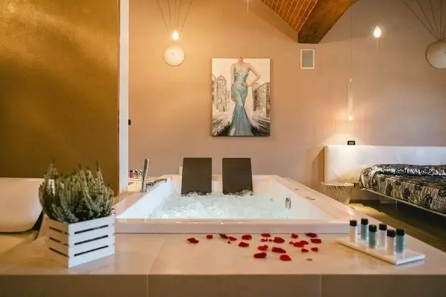 Romantic Stüdyo Süit