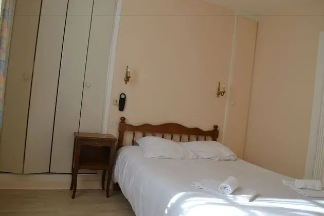 Tek Büyük Yataklı Oda, 1 Çift Kişilik Yatak