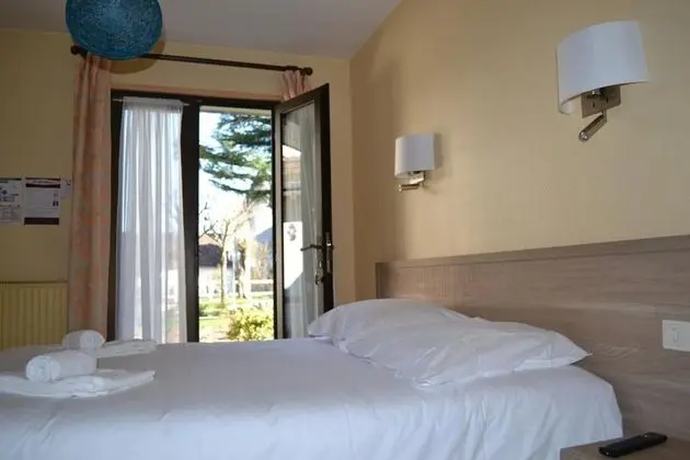 Tek Büyük Yataklı Oda, 1 Çift Kişilik Yatak