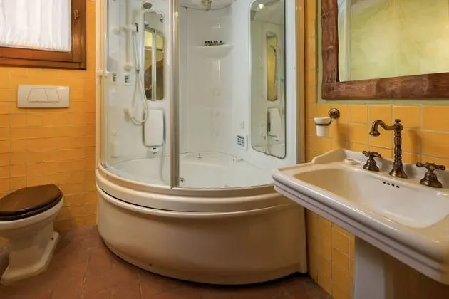 Basic Stüdyo Süit (Le Querce)