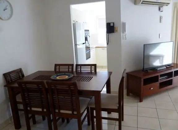 Comfort Apart Daire, 2 Yatak Odası, Havuz Manzaralı