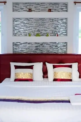 6 Bedrooms Private Pool Villa