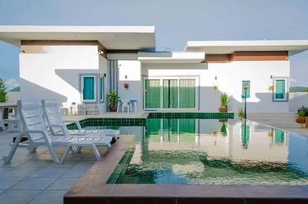 6 Bedrooms Private Pool Villa
