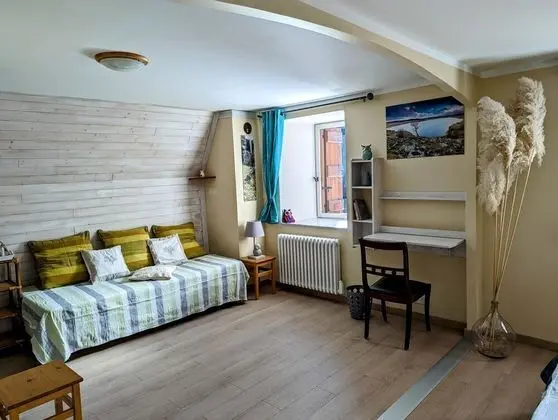 Premium Üç Kişilik Oda, Özel Banyo, Dağ Manzaralı (Chambre Printemps )