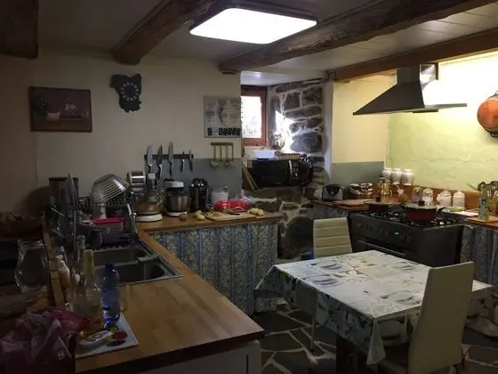 Traditional Tek Büyük Yataklı Oda, Özel Banyo, Zemin Kat (Chambre Automne )