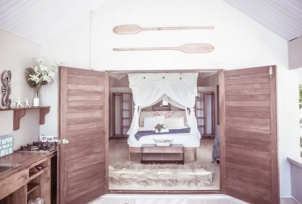 Romantic Stüdyo, 1 En Büyük (King) Boy Yatak, Plaj Manzaralı, Denize Sıfır