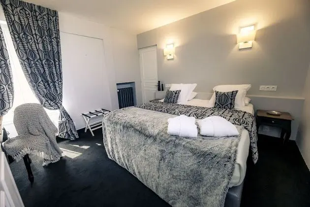 Comfort Tek Büyük veya İki Ayrı Yataklı Oda