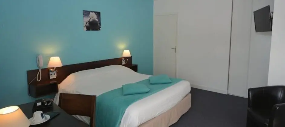 Comfort Tek Büyük Yataklı Oda