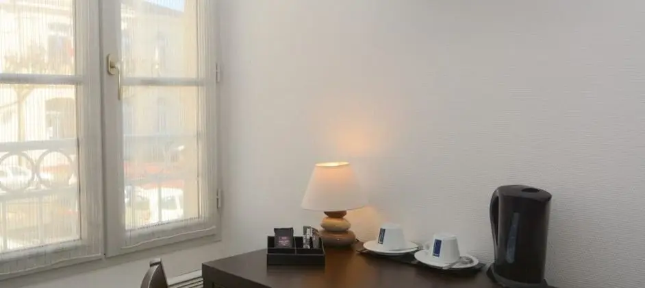 Standard Tek Büyük Yataklı Oda