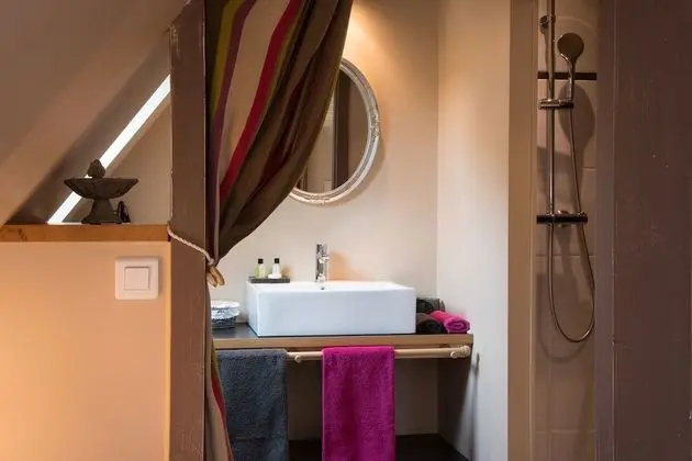 Comfort Tek Büyük Yataklı Oda, 1 Büyük (Queen) Boy Yatak, Havuz Manzaralı