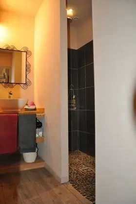 Comfort Tek Büyük Yataklı Oda, 1 Büyük (Queen) Boy Yatak, Havuz Manzaralı, Zemin Kat