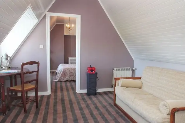 Dört Kişilik Oda, 1 Büyük (Queen) Boy Yatak ve Çekyat, Deniz Manzaralı, Denize Sıfır