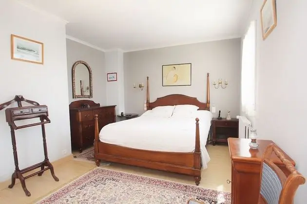 Tek Büyük Yataklı Oda, 1 Büyük (Queen) Boy Yatak, Avlu Manzaralı