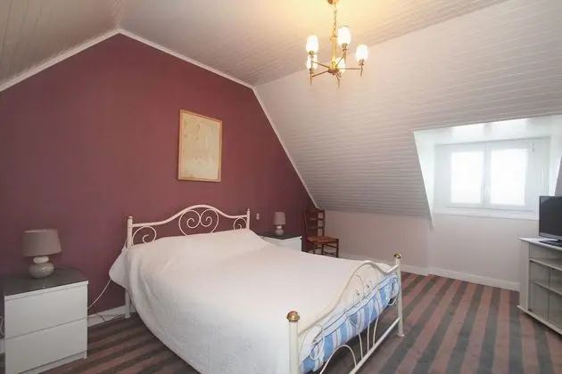 Tek Büyük Yataklı Oda, 1 Büyük (Queen) Boy Yatak, Deniz Manzaralı, Denize Sıfır