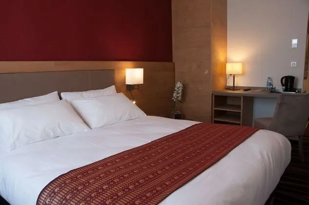 Comfort Tek Büyük Yataklı Oda