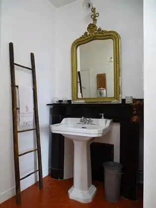 Traditional Tek Büyük Yataklı Oda (La Campagnarde)