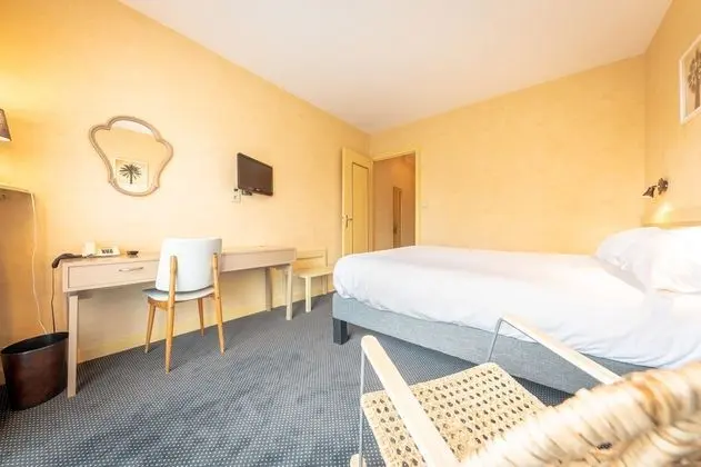 Comfort Tek Büyük Yataklı Oda