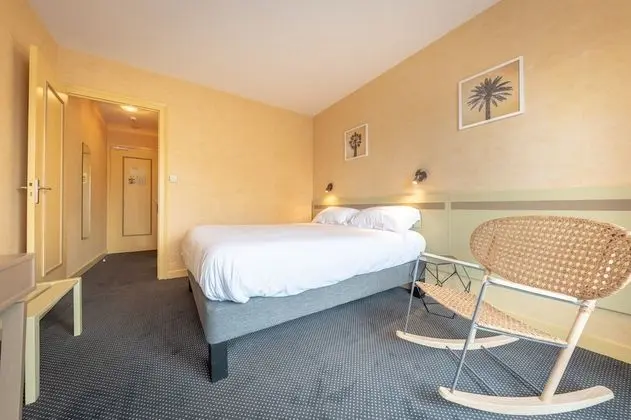 Comfort Tek Büyük Yataklı Oda