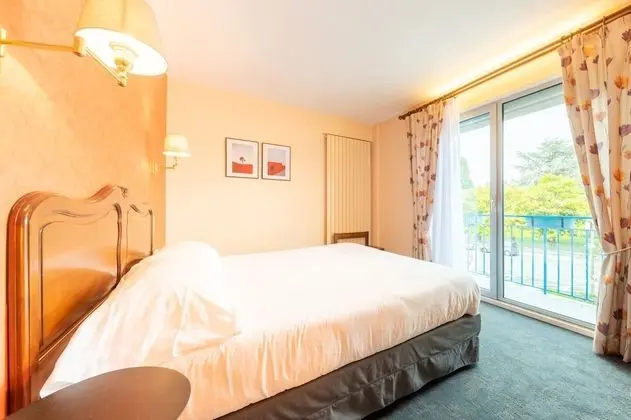 Comfort Tek Büyük Yataklı Oda