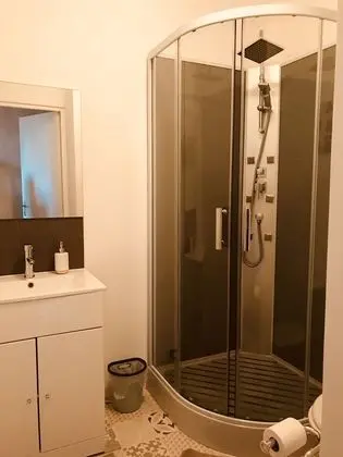 Tek Büyük Yataklı Oda (4)