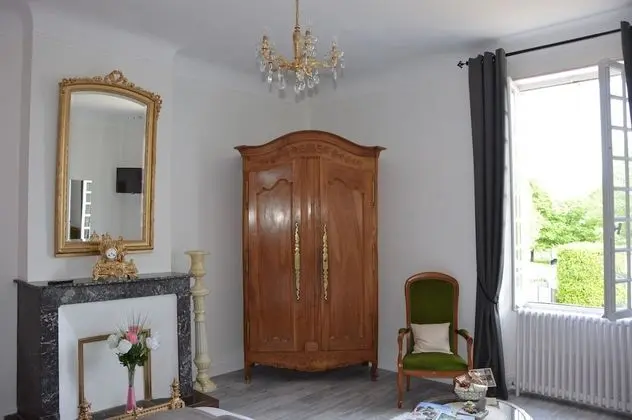 İki Ayrı Yataklı Oda (Borderies)