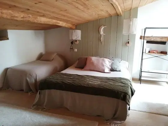 City Üç Kişilik Oda, Banyolu/Duşlu, Şehir Manzaralı