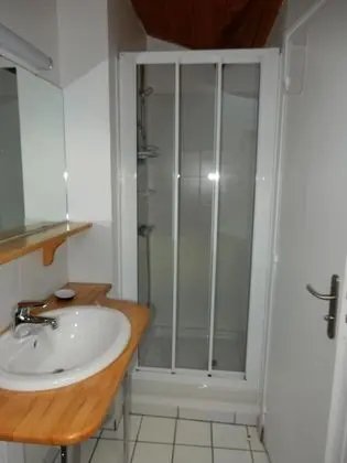 City Üç Kişilik Oda, Banyolu/Duşlu, Şehir Manzaralı