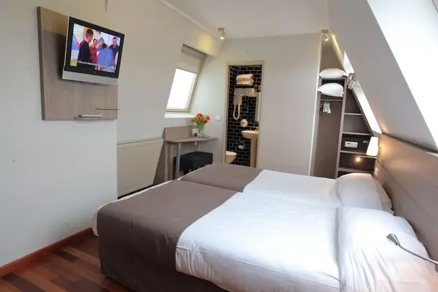 İki Ayrı Yataklı Oda