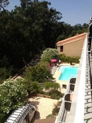 Superior Tek Büyük Yataklı Oda, Balkon