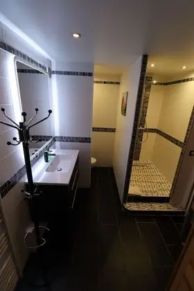 Superior Stüdyo, Özel Banyo, Avlu Manzaralı