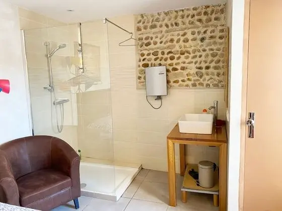 Design Tek Büyük Yataklı Oda (1)