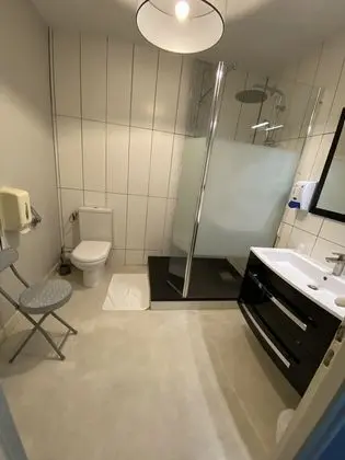 Tek Büyük Yataklı Oda, 1 Çift Kişilik Yatak