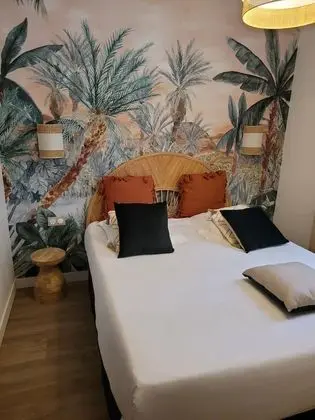 Classic Tek Büyük Yataklı Oda