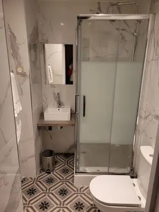 Classic Tek Büyük Yataklı Oda