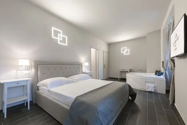 Deluxe Tek Büyük Yataklı Oda, Küvet