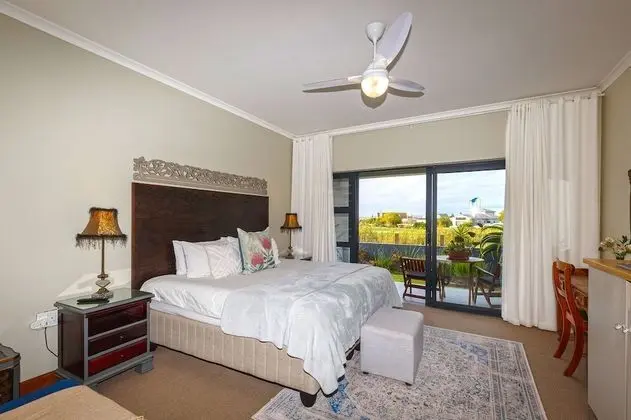 Luxury Tek Büyük veya İki Ayrı Yataklı Oda, 1 En Büyük (King) Boy Yatak, Veranda, Golf Manzaralı