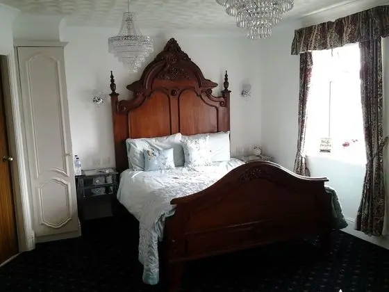Deluxe Tek Büyük Yataklı Oda, Banyolu/Duşlu