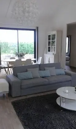 Grand Tek Büyük Yataklı Oda