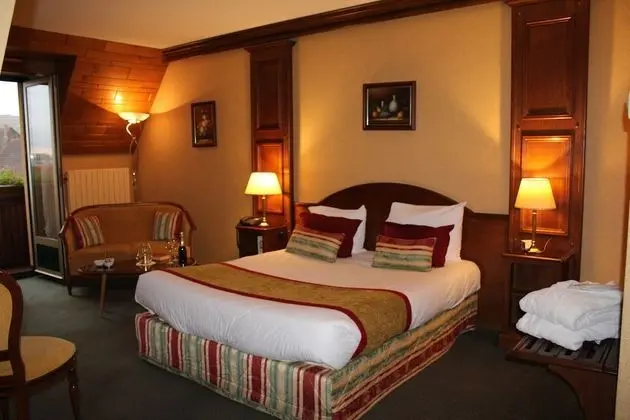 Comfort Tek Büyük Yataklı Oda