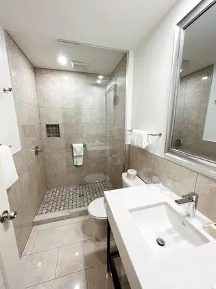 Comfort Büyük Yataklı Tek Kişilik Oda
