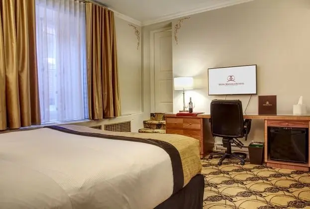 Comfort Büyük Yataklı Tek Kişilik Oda