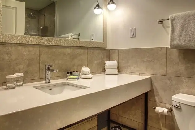 Comfort Büyük Yataklı Tek Kişilik Oda