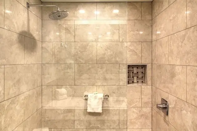 Comfort Büyük Yataklı Tek Kişilik Oda