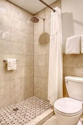 Comfort Büyük Yataklı Tek Kişilik Oda