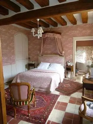 Tek Büyük Yataklı Oda (Louis XV)
