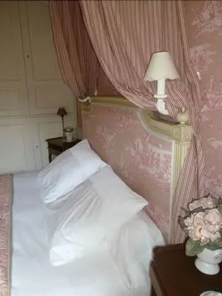 Tek Büyük Yataklı Oda (Louis XV)