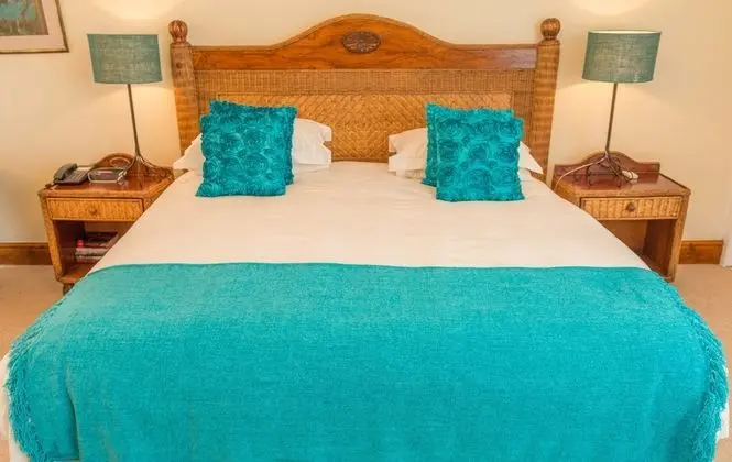 Luxury Süit, Dağ Manzaralı, Havuz Kenarı (7)