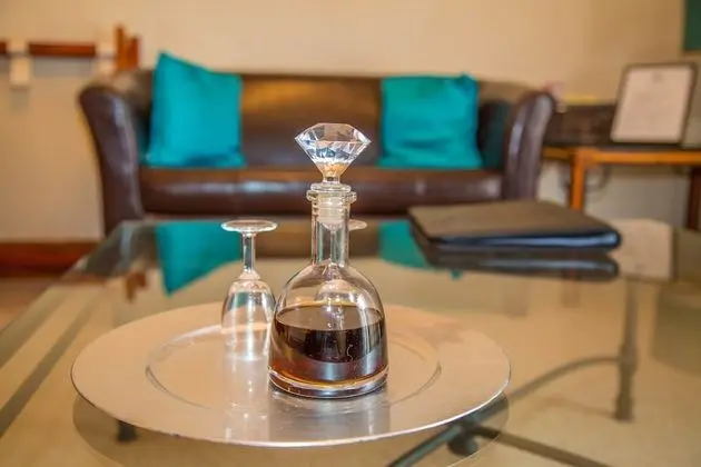 Luxury Süit, Dağ Manzaralı, Havuz Kenarı (7)
