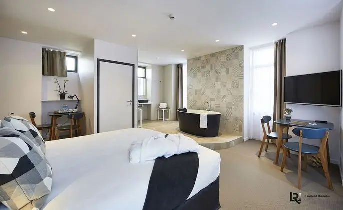 Superior Tek Büyük Yataklı Oda